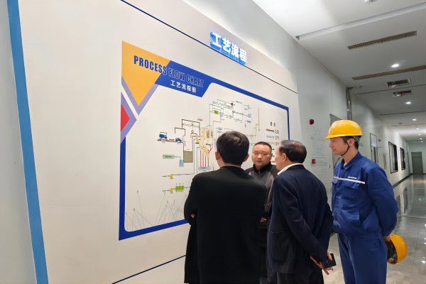 1713358619880802.jpg 德興市組織部部長(zhǎng)江文至德興海創(chuàng)參觀調(diào)研 (1).jpg